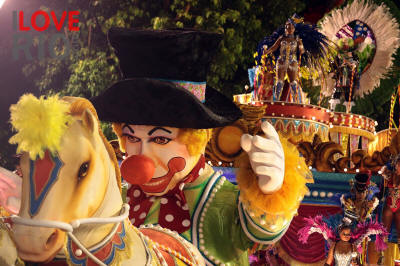 rio de janeiro brazilian carnival parades, queens and floats